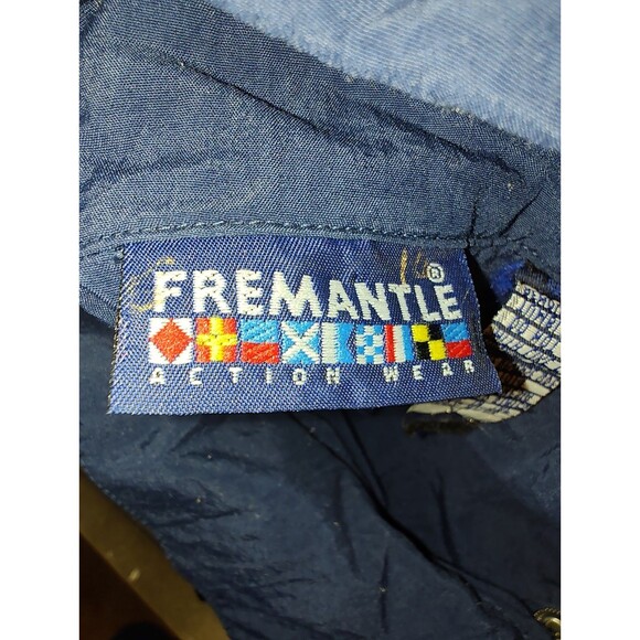 Fremantle Action Wear Men's XL Jacket  100% Nylon Blue And Red Fast Shipping VTG - Picture 5 of 14